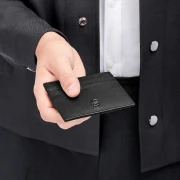 Thumbnail 4 of Hugo Boss Калъф за карти Saffiano, с 6 отделения, черен