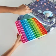 Thumbnail 4 of Learning Resources Попит, цветен, 100 кръгчета