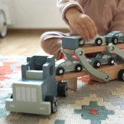 Thumbnail 9 of Small Foot Автовоз Чикаго, дървен