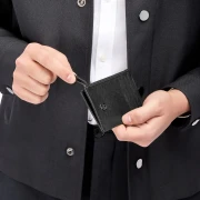 Thumbnail 4 of Hugo Boss Калъф за карти Saffiano, с 5 отделения, с цип, черен