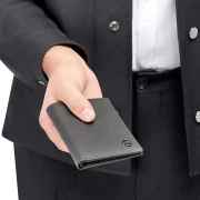 Thumbnail 3 of Hugo Boss Калъф за карти Saffiano, с 8 отделения, сив