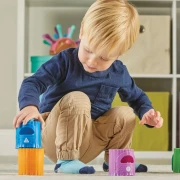 Thumbnail 3 of Learning Resources Диви животни с къщички, за сортиране и броене