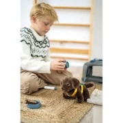 Thumbnail 10 of Small Foot Кученце с чанта за носене, с включени аксесоари за грижа