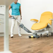 Thumbnail 6 of Подопочистваща машина Karcher Professional BR 30/1 C BP EU