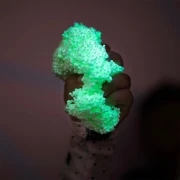 Thumbnail 2 of Learning Resources Пяна за игра, светеща в тъмното, 4 броя