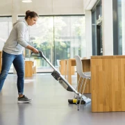 Thumbnail 2 of Подопочистваща машина Karcher Professional BR 30/1 C BP EU