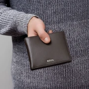 Thumbnail 7 of Hugo Boss Портфейл Classic Smooth, с отделение за монети, кафяв