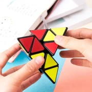 Thumbnail 3 of Deli Кубче на Рубик Genius, пирамида, многоцветно