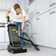 Thumbnail 2 of Подопочистваща машина Karcher Professional BR 30/4 C ADV