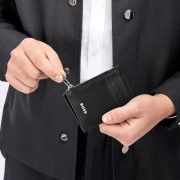 Thumbnail 2 of Hugo Boss Калъф за карти Classic Smooth, с 5 отделения, с цип, черен