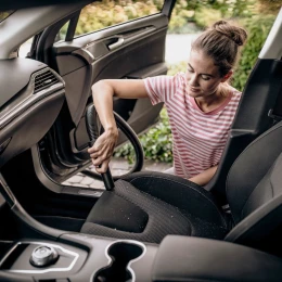 Снимка на Прахосмукачка Karcher WD 2 Plus V-15/4/18, за сухо и мокро почистване, 1000 W