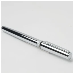 Снимка на Hugo Boss Писалка Gear Metal, в кутия, сребриста