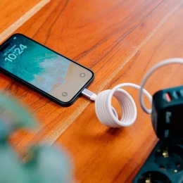 Снимка на Кабел Verbatim Sync & Charge, магнитен, USB Type-C към USB Type-C, 60 W, 120 cm, сив