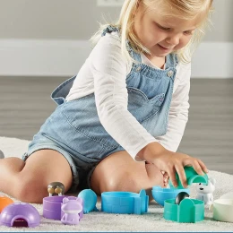 Снимка на Learning Resources Комплект полярни животни с къщички, за сортиране и броене